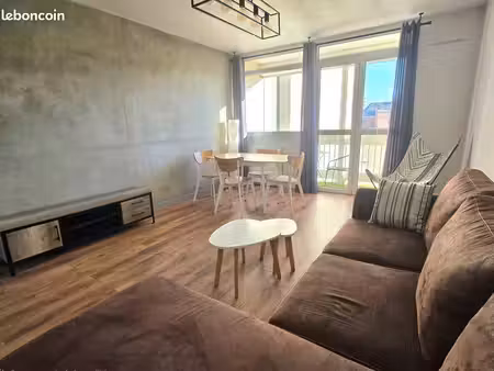 appartement 3 pièces 77 m²