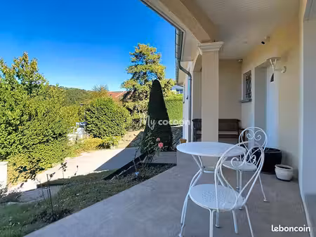 maison 5 pièces 121 m²