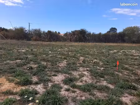 terrain à bâtir de 308 m² à les sables-d'olonne (85)