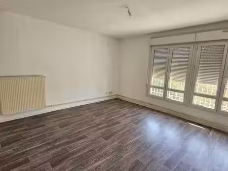 appartement 3 pièces 60 m²