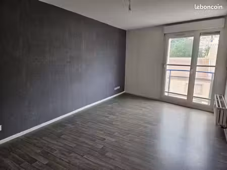 appartement 3 pièces 60 m²