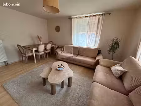 spacieux f3 lumineux de 83 23 m²
