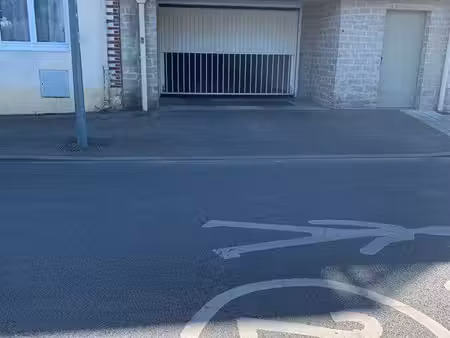 loue place de parking souterrain