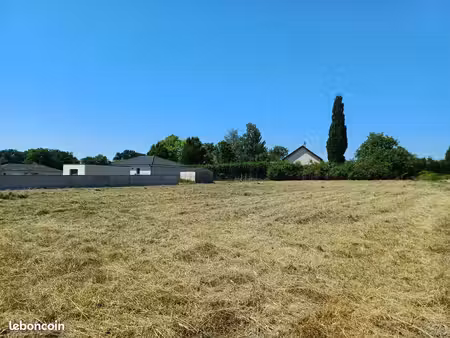 terrain déjà viabilisé - 1000m²