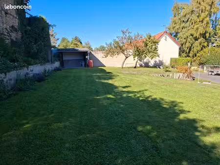 petit terrain de loisirs