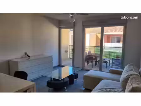 appartement t2 43 m² – terrasse 9 m² – parking – cuers