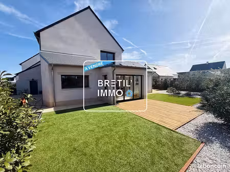 maison 6 pièces 159 m²
