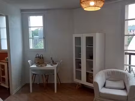 location studio a oloron sainte marie