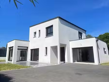 maison 4 chambres- 35520 la mézière rais de notaire réduit (2 5% au lieu de 8%)