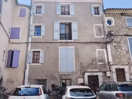 maison de caractère face à la citadelle de sisteron