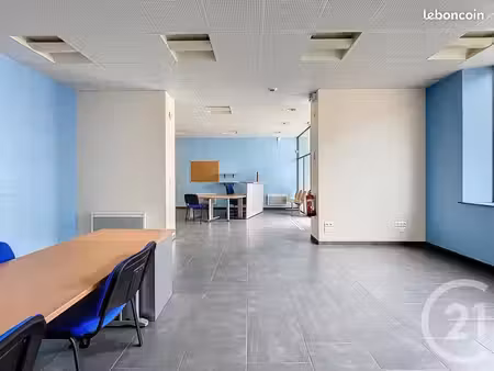 local commercial 160 m²