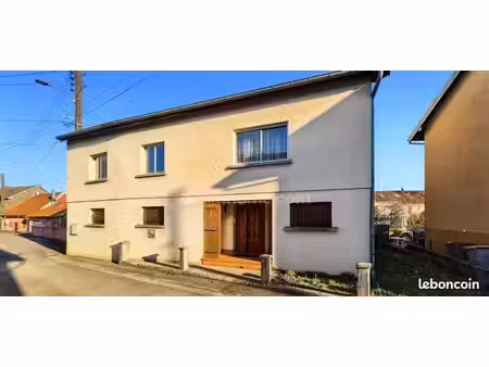 maison 4 pièces 177 m²