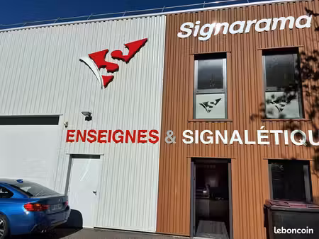 local 210 m² bourg-en-bresse