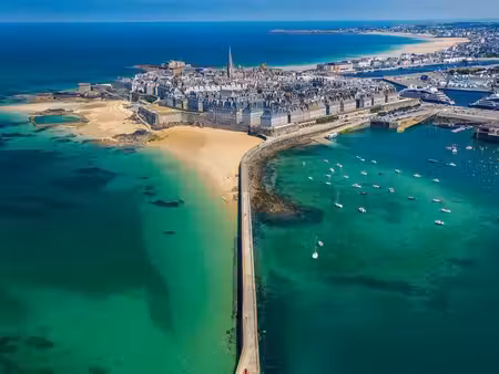 bail - local commercial - intra-muros - saint malo