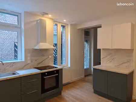t3 duplex rénové 68 m² – 2 chambres – cour privative + cave – cuisine équipée - dpe c