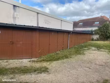 garage à louer rue paul doucet à château thierry