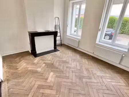 location maison de ville