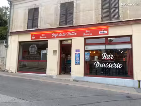 café