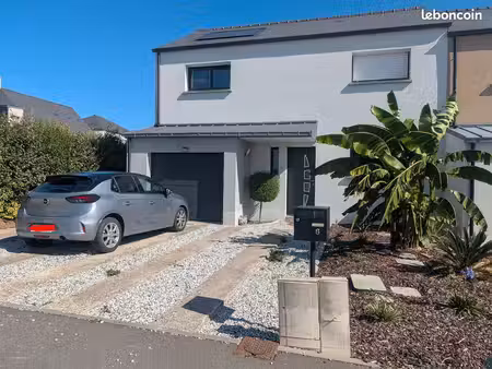 maison meublée 84 m² – 3 chambres – jardin clos – garage – saint-aubin-d’aubigné
