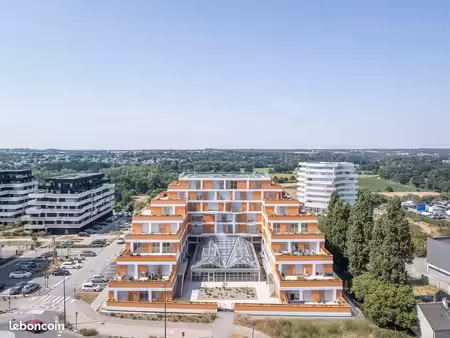 t3 récent - grande terrasse - parking
