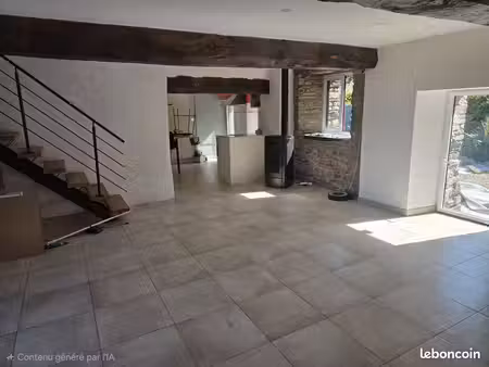 jolie maison de campagne