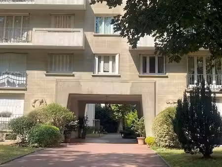 neuilly-sur-seine - appartement traversant baigné de lumière - 56m² - 3ᵉ et dernier étage 