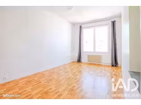 appartement 4 pièces 77 m²