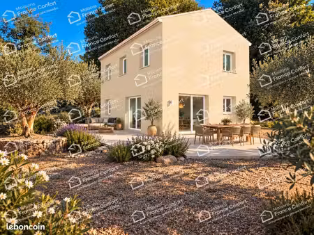 maison 4 pièces 110 m²