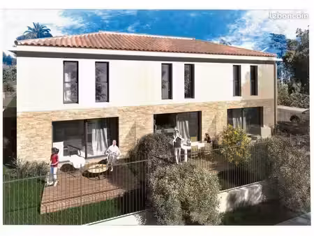 terrain à bâtir de 531 m² à six-fours-les-plages (83)