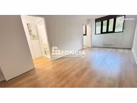 studio