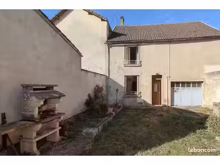maison 5 pièces 102 m²