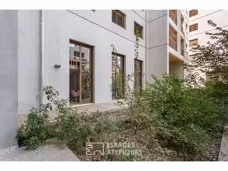 appartement contemporain avec terrasse au coeur de la zac des girondins