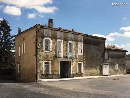 maison 15 pièces 370 m²