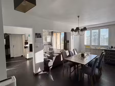 appartement 4 pièces 76 m2