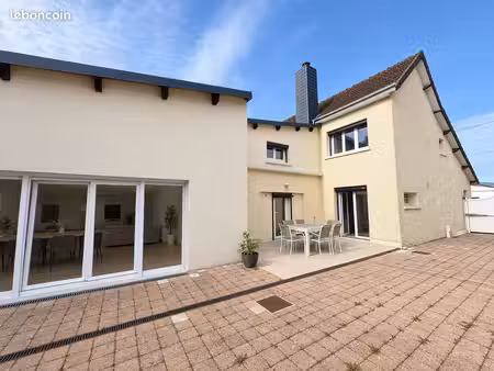 maison 6 pièces 170 m²