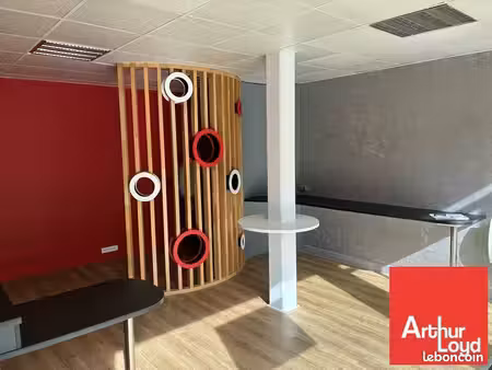 local commercial 30 m² la roche-sur-yon