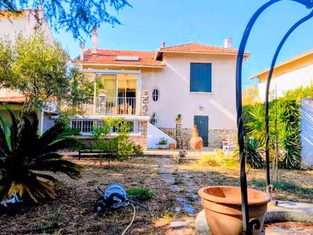 maison avec jardin