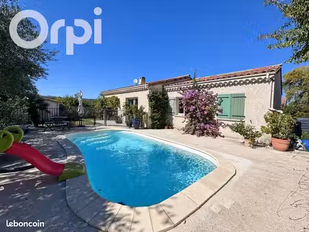 villa 4 pièces 97 m²