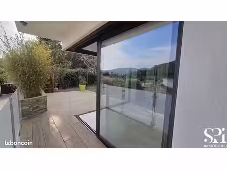 villa 5 pièces 106 m²
