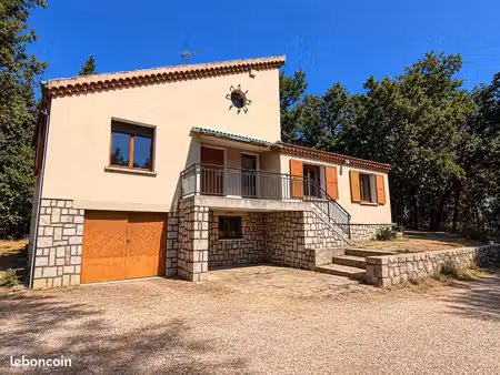 maison familiale de 140 m² avec 6 796 m² de terrain – annonay  secteur parc déomas