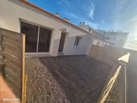 location a l'annee maison 49m2
