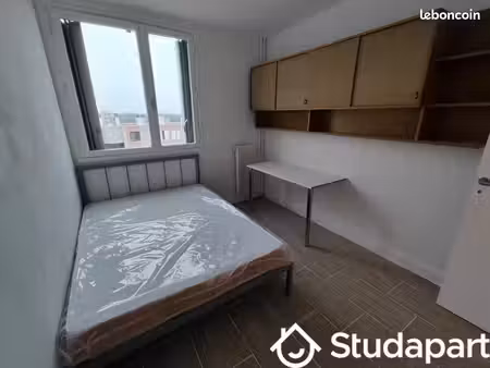 appartement 1 pièce 12 m²