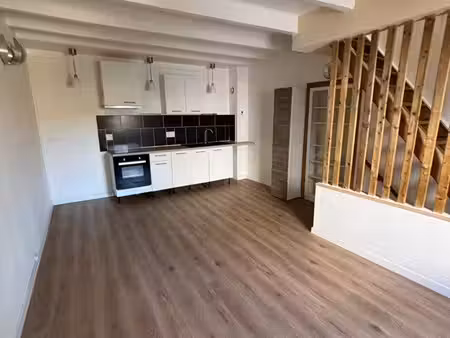 maison de village en triplex à 8 min de valence