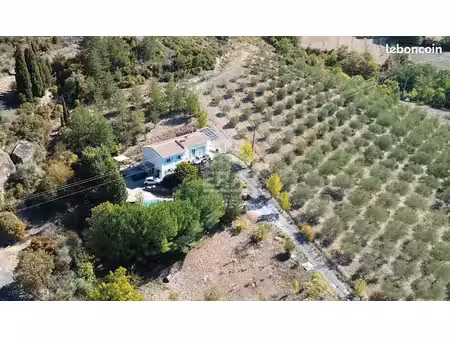 propriété 7 pièces 157 m²