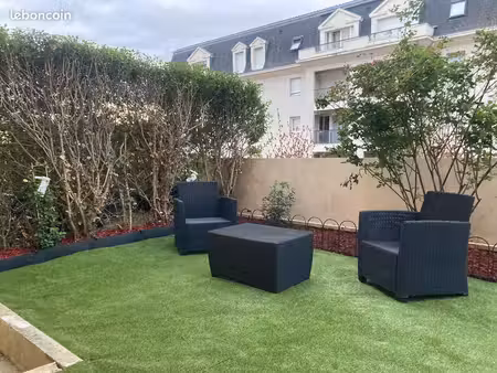 t1 meublé et équipé avec jardinet privatif & parking – livry-gargan / limite le raincy