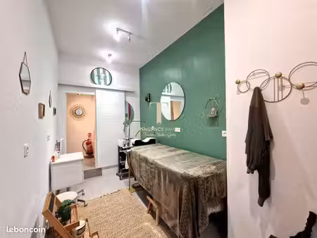local commercial 13 m² narbonne