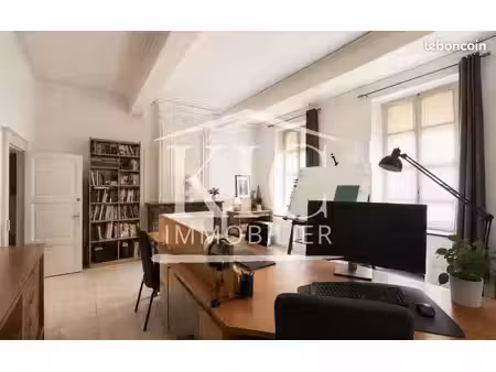 appartement 2 pièces 68 m²