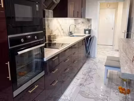 appartement 4 pièces 82 m²
