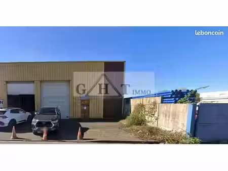 local industriel 350 m²
