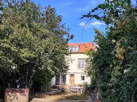 pavillon en colocation climatisé et jardin